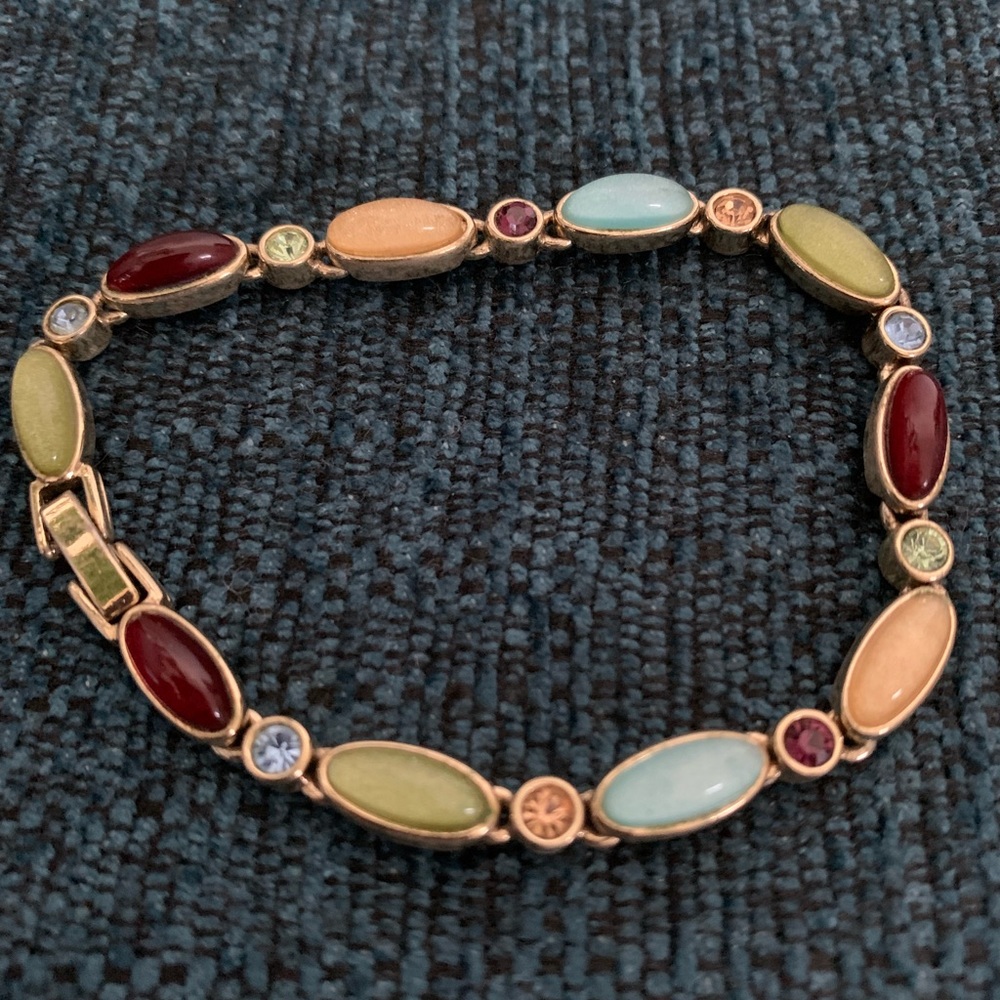 Vintage Liz Claiborne Gold Tone Bracelet With Faux Stones/Crystals